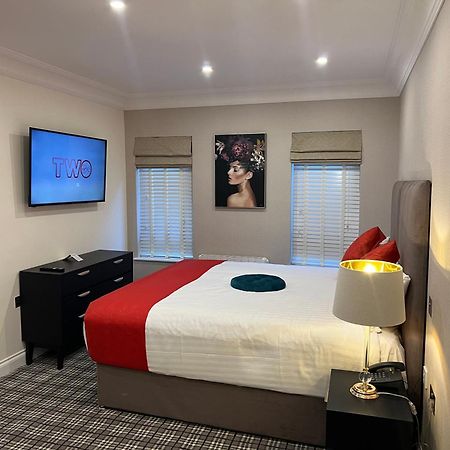 Tf Royal Hotel & Theatre คาสเซิลบาร์ ภายนอก รูปภาพ