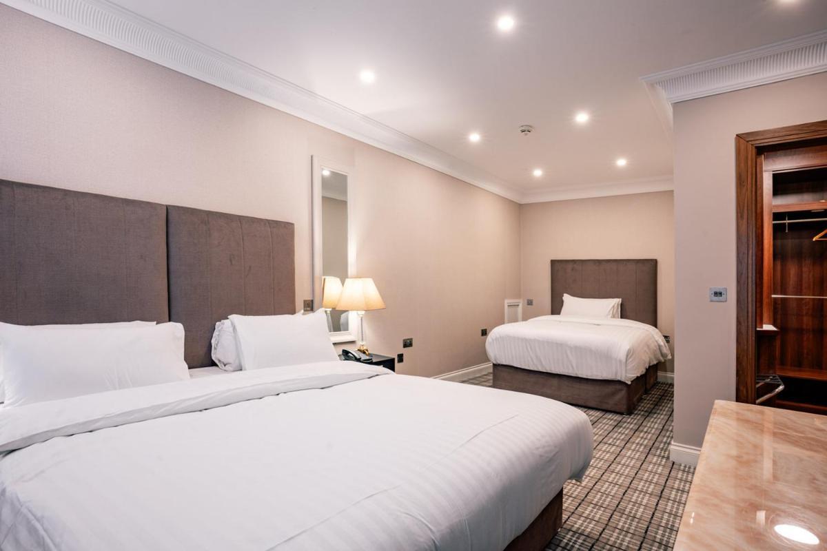 Tf Royal Hotel & Theatre คาสเซิลบาร์ ภายนอก รูปภาพ