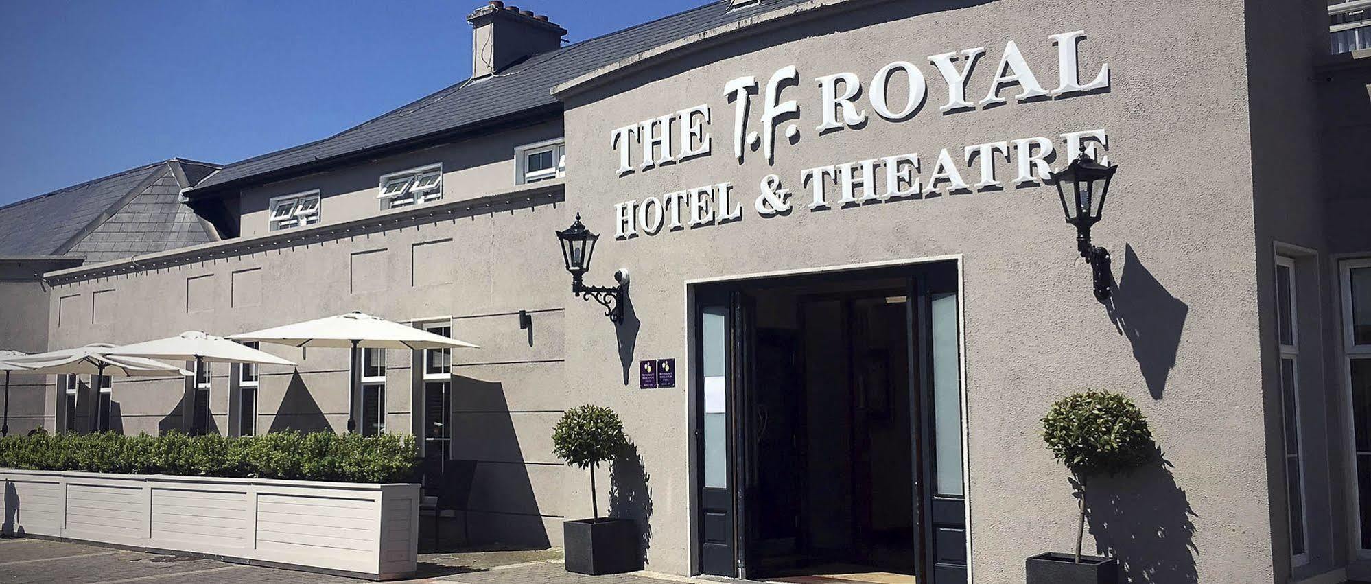Tf Royal Hotel & Theatre คาสเซิลบาร์ ภายนอก รูปภาพ