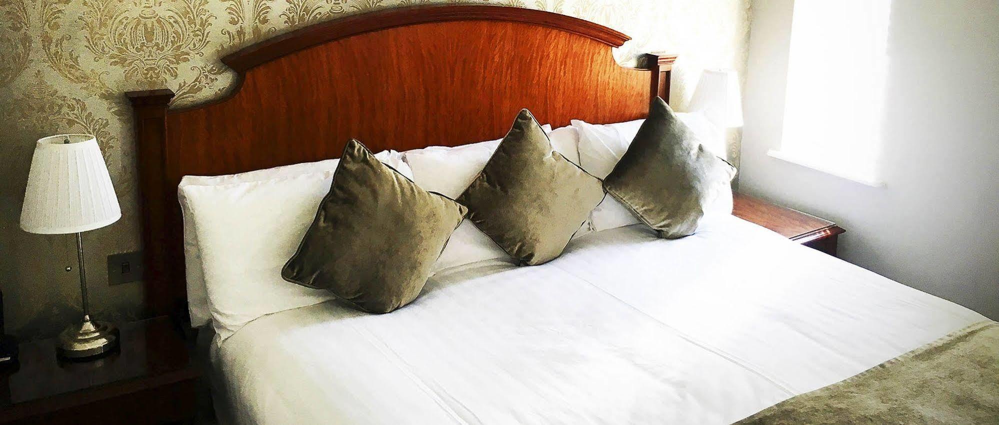 Tf Royal Hotel & Theatre คาสเซิลบาร์ ภายนอก รูปภาพ